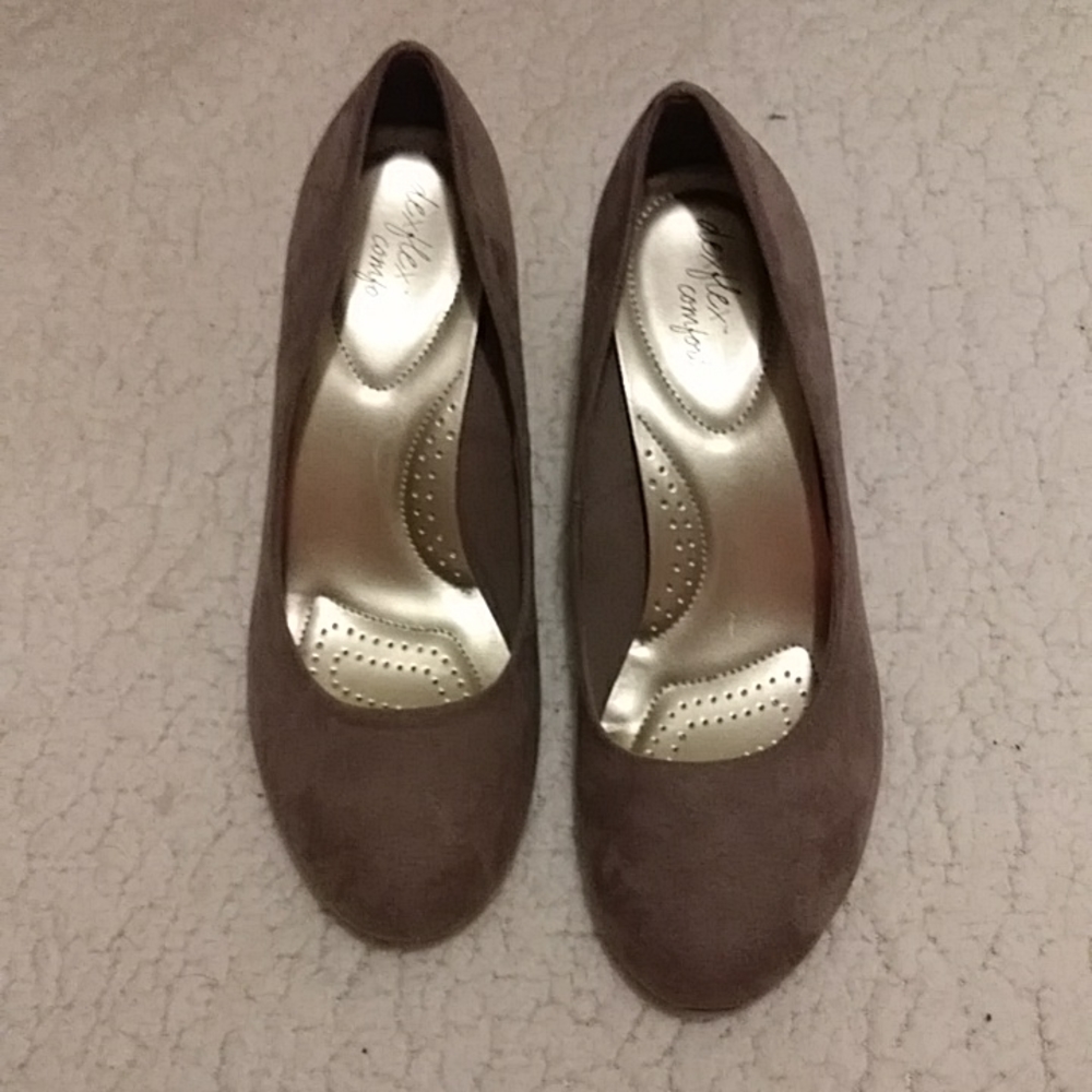 Taupe Suede wedge shoes. Size 10 wide